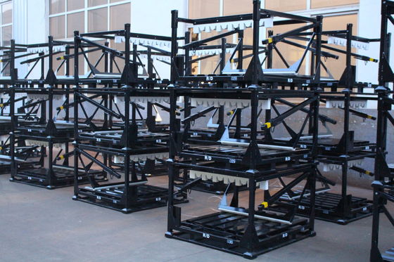 Pallet vận chuyển thép ống vuông 4 chiều màu đen